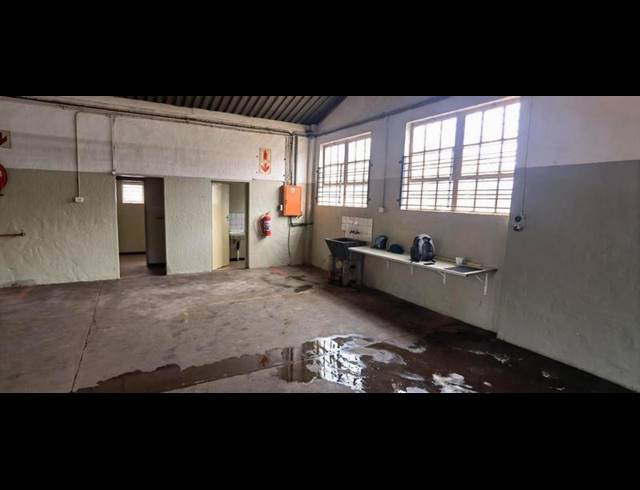 INDUSTRIAL PROPERTY TO RENT IN KOEDOESPOORT INDUSTRIAL